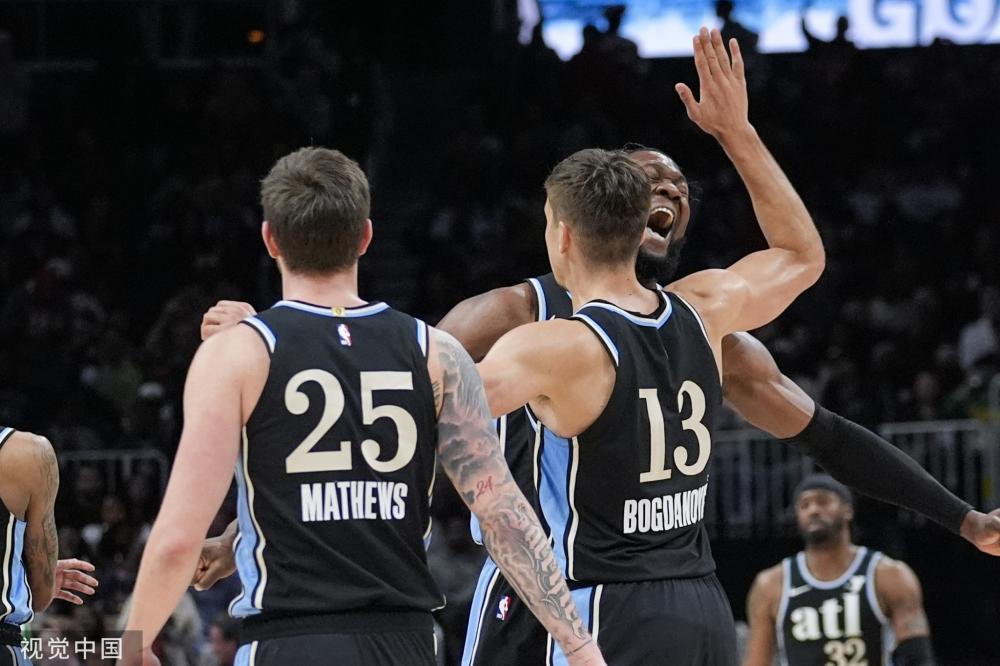 界的瞩目之 界的瞩目之